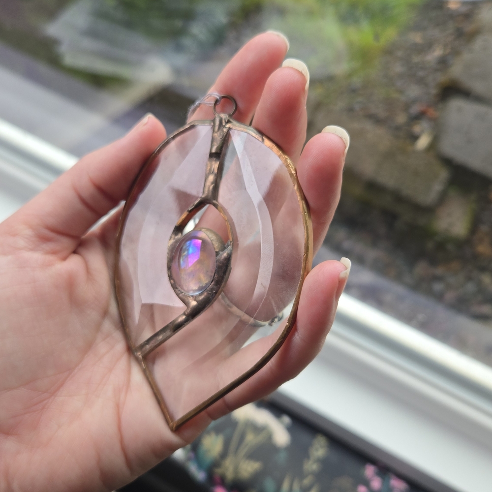 Handmade stained glass suncatcher - Picture 4 of 5